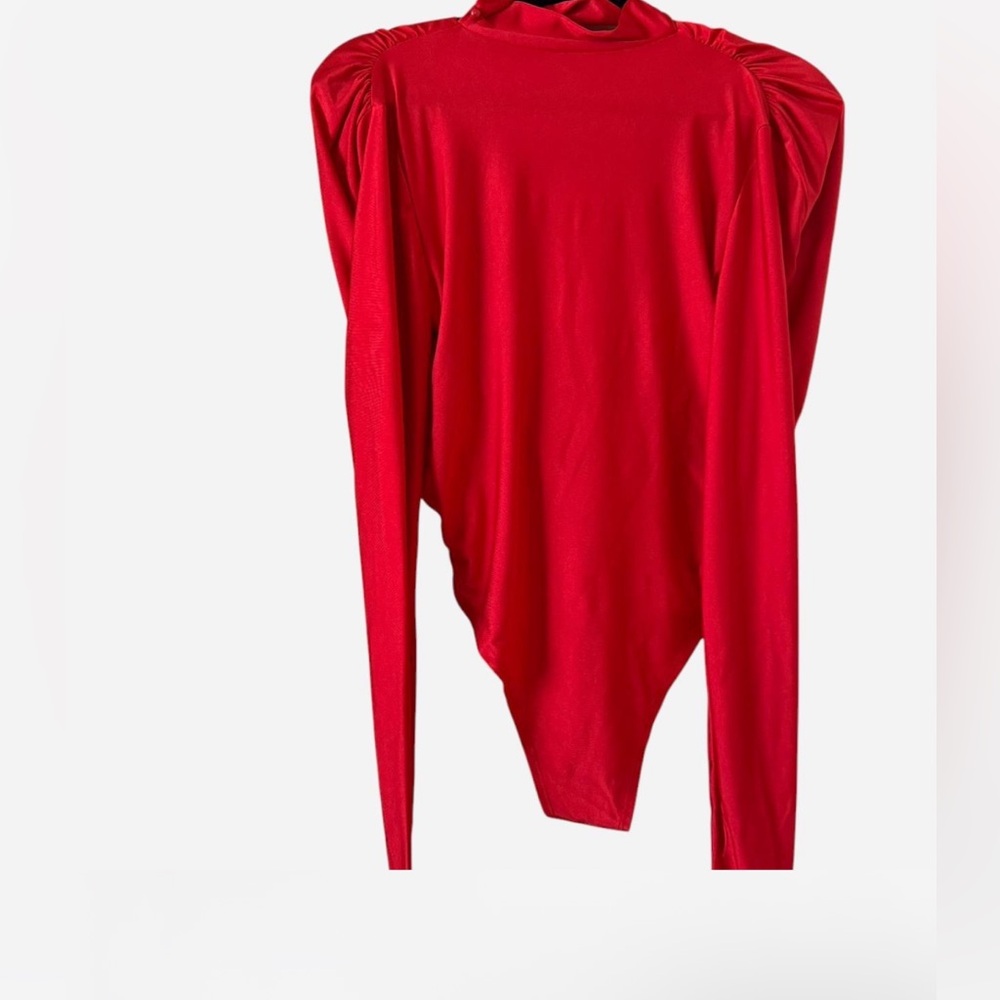 Like New. Red Backless Bodysuit.
Women's Size Small